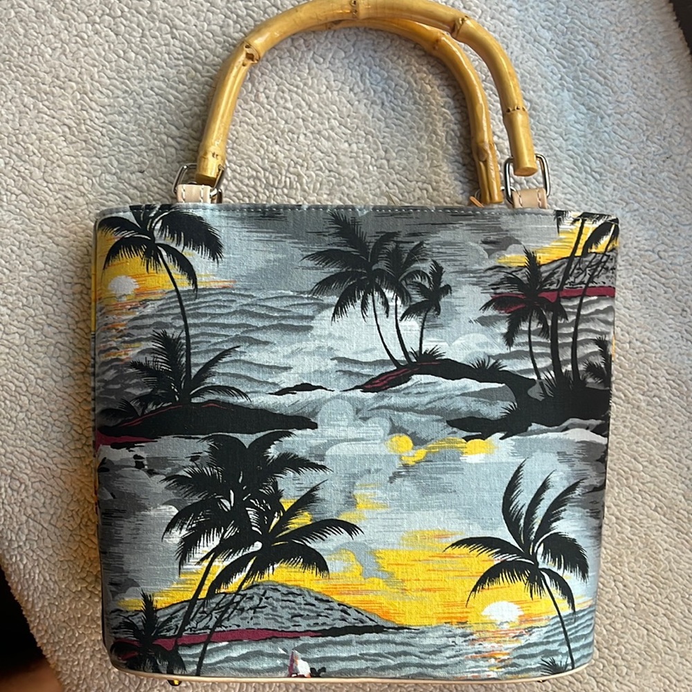 🌺 Hawaiian print handbag 🌺